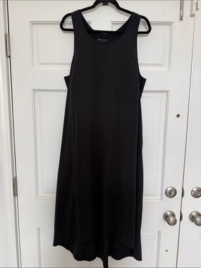 Banana Republic Black High-Low Sleeveless Athletic Dress W/Built in Bra Size L